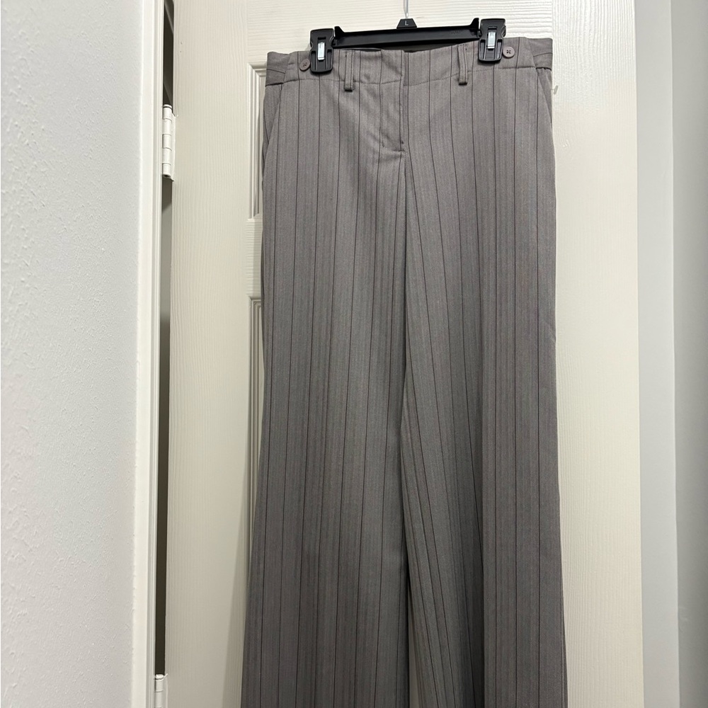 Express Design  Studio Size 0, Elegant Gray Pinstripe Trousers